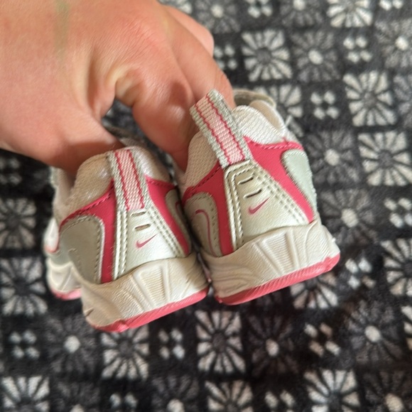 Y2K Nike Dart VI Baby Sneakers - Picture 5 of 8